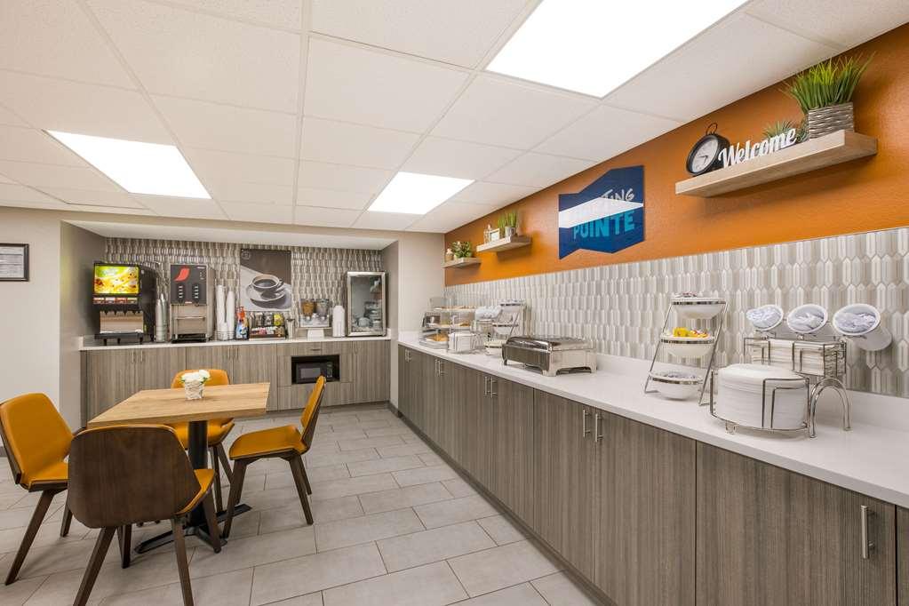 Clarion Pointe Sevierville-Pigeon Forge Restaurant foto